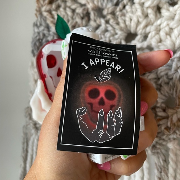 Evil Apple Nightlight Wallflower Plug from Bath and Body Works NWT - Picture 2 of 5